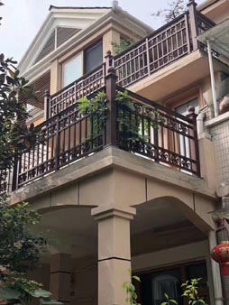 护栏案例
