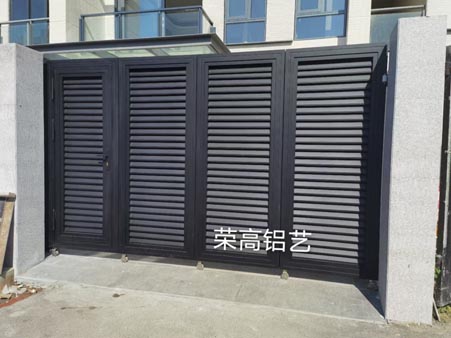 海口庭院百叶大门案例